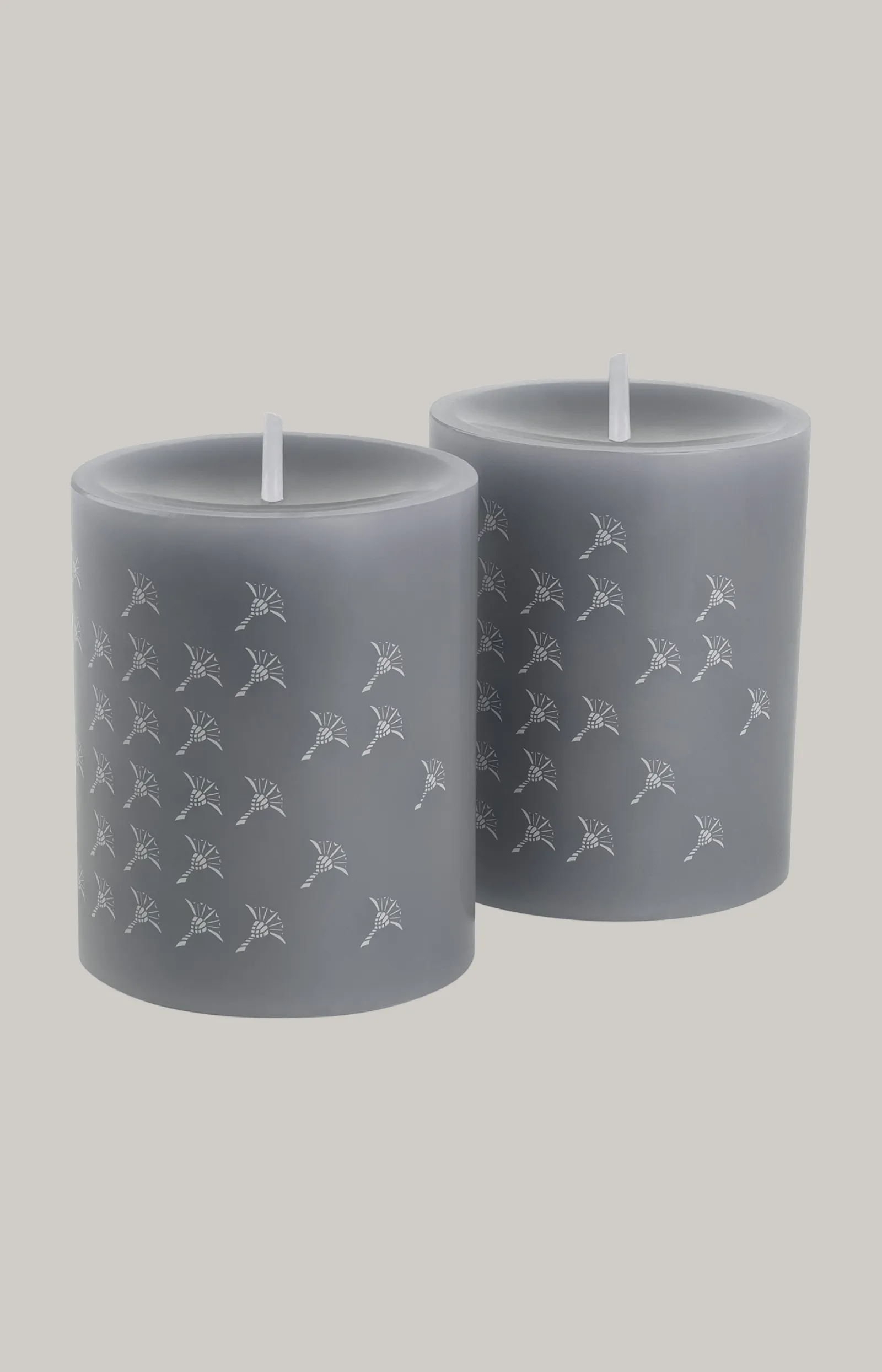 JOOP! Wohn-Accessoires | Kerzen & Kerzenhalter*FADED CORNFLOWER Stumpenkerze in - 2er Set, 10 cm Höhe